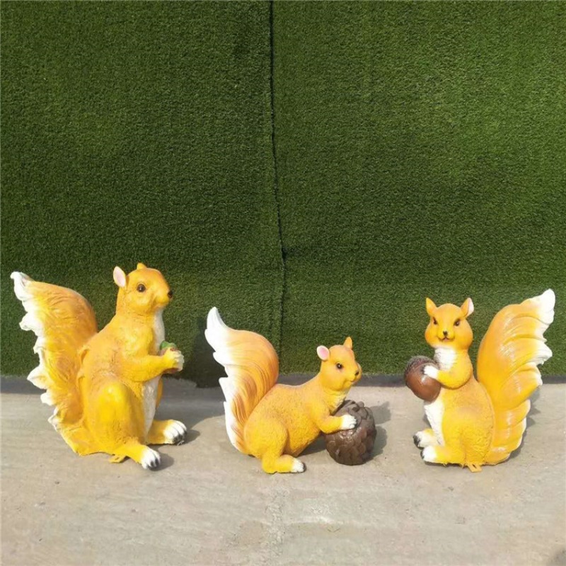 Fiberglass painted cartoon squ - Gardening Tools Cartoon reseña y precio
